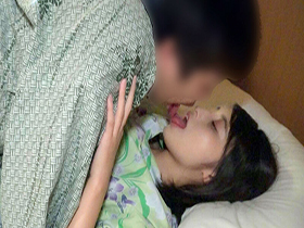 二人きり温泉旅行ドキュメント　本田瞳　サンプル画像09